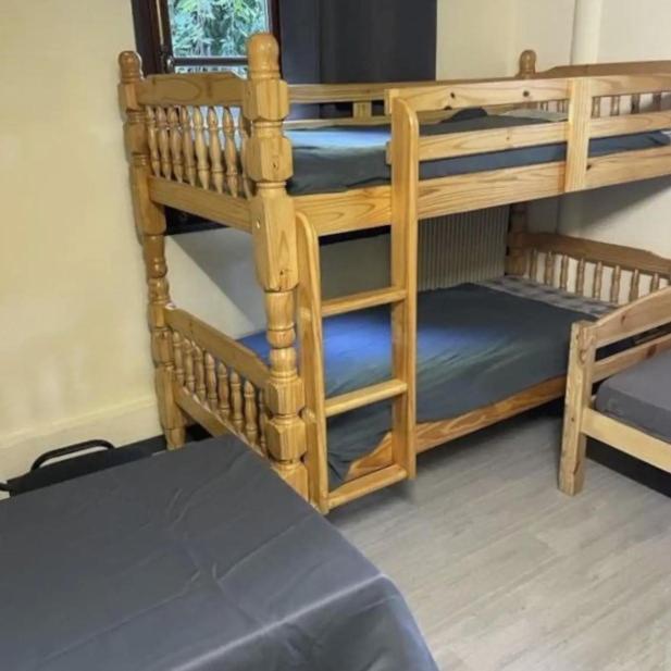 Leleka Hostel Esbly 外观 照片